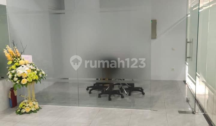 Praxis Office Tower Office Space Closest to Darmo Highway Surabaya