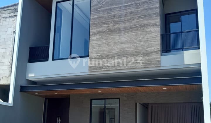 Modern Minimalist New House in Citraland, Closest to Graha Family