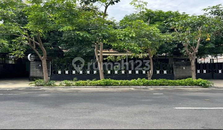 Rumah Pusat Kota Jalan Kartini Surabaya Rumah Pusat Kota Jalan Kartini Surabaya