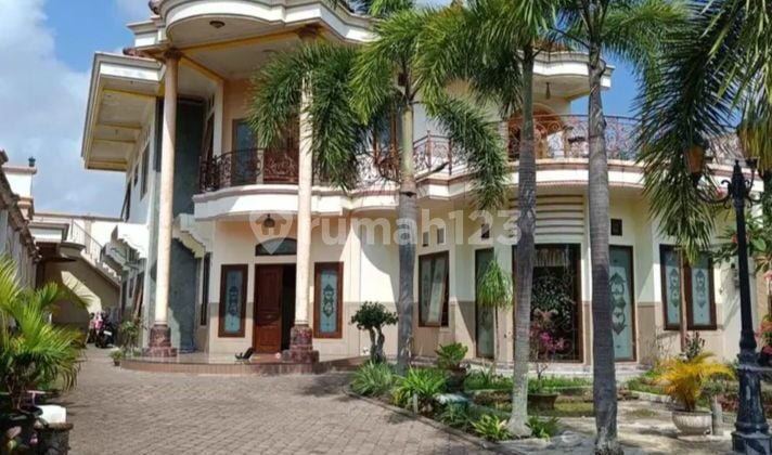 DIJUAL RUMAH MEWAH BAK ISTANA DI JEMBRANA, BALI