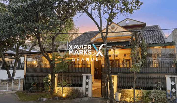 Dijual Rumah Hook di Taman Buah Buahan, Tengah Kota Malang