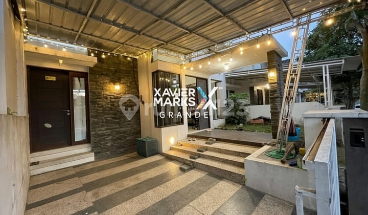 Cheap House for Sale with Bonus Furniture in Greenland, Malang