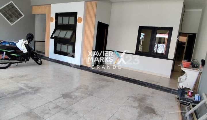 For Sale Ready-to-Occupy House near Plaza Araya, Central Malang City