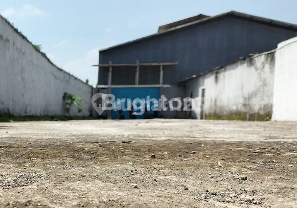 Affordable Warehouse Rental with Container Access in Mungkit, Magelang Affordable Warehouse Rental with Container Access in Mungkit, Magelang