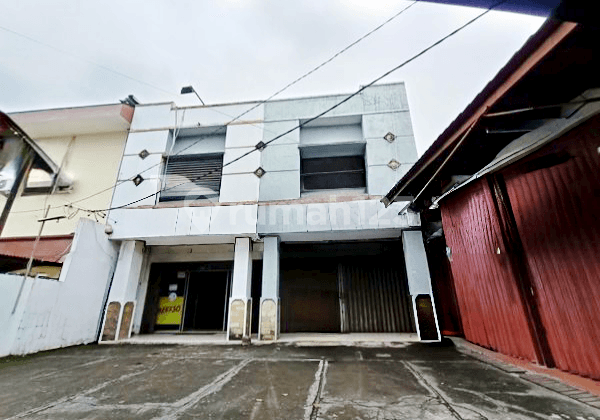 Ruko 3 Jejer Murah Dekat Pasar Nusukan Banjarsari Solo Kota