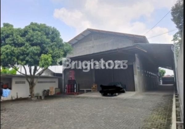 Gudang Murah Akses Kontainer Siap Pakai di Mungkit Magelang