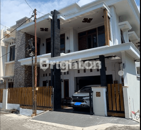 Rumah Mewah 3 Lantai Siap Huni Di Krapyak Semarang