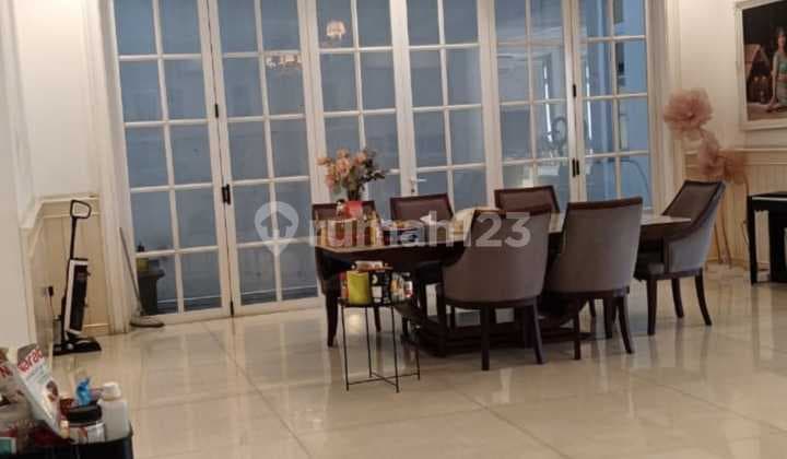 Dijual Rumah Mewah Cantik Furnished di Modernland Tangerang