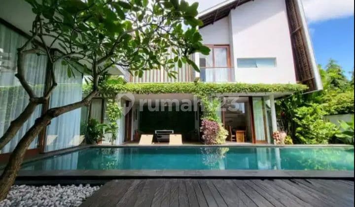 VILLA LUXURY MODERN MEWAH DALAM COMPLEX DI BUKIT JIMBARAN - BALI