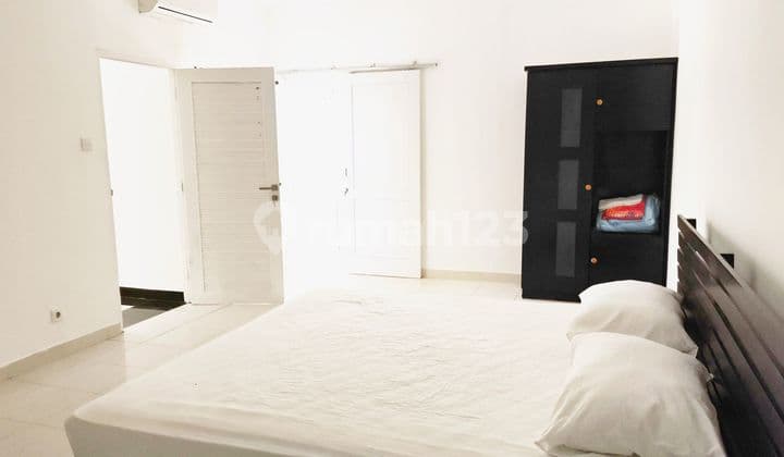 VILLA IN AN ELITE COMPLEX ON HILL UNGASAN READY TO LIVE IN