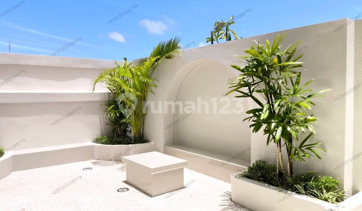 Villa Baru Mewah dan Luxury Dekat Pantai Melasti dan Pandawa