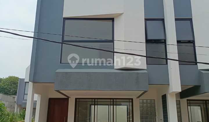 Rumah Baru Siap Huni Jatiwaringin