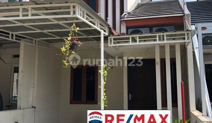 Rumah Minimalis dekat Galaxy