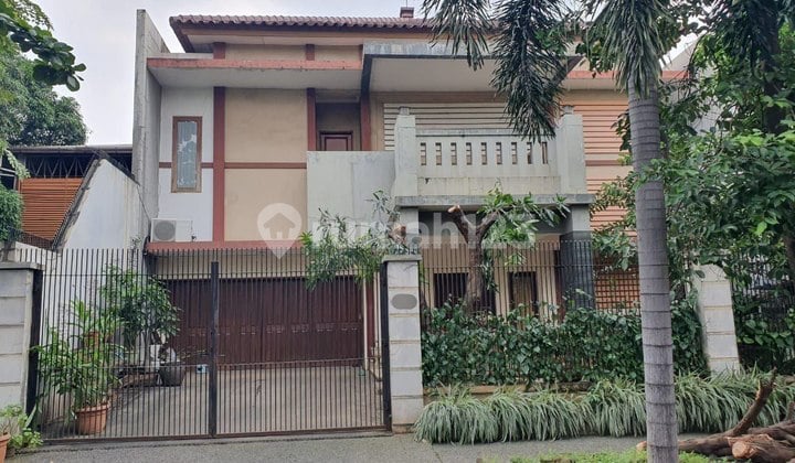 Rumah Asri di Duren Sawit