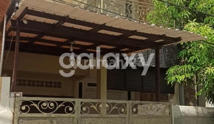 Dijual Rumah Bagus di Klampis Semolo