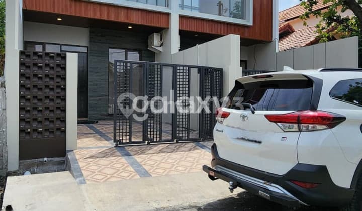 Jual Rumah 2 Lantai Minimalis Pondok Nirwana Baruk
