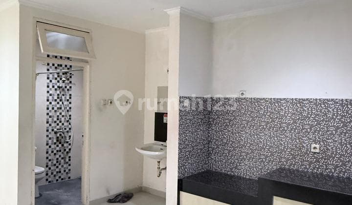 Disewakan Rumah Siap Huni bisa Parkir 2 Mobil di Citra 5 (Ren) Minimal Sewa 2 Thn