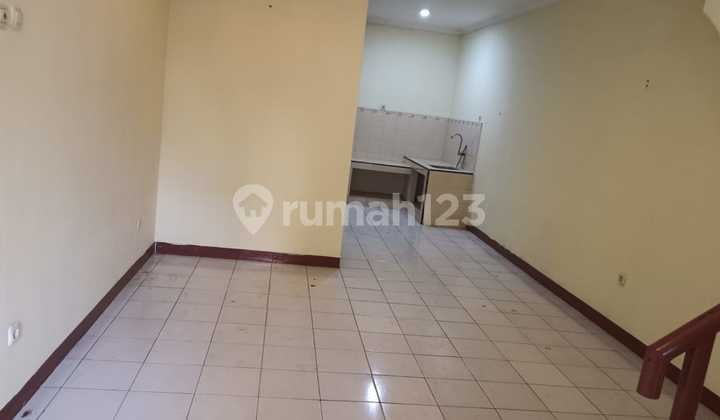 Disewakan Rumah Taman Palem Lestari Bagus Rapi Siap Huni (Min Sewa 2 Thn) (Er)