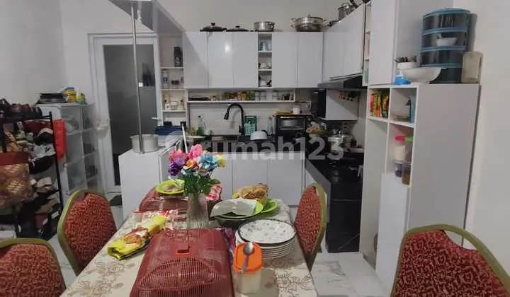 For Sale Beautiful Very Nice Tidy Furnished House in Taman Palem Lestari (Flo)