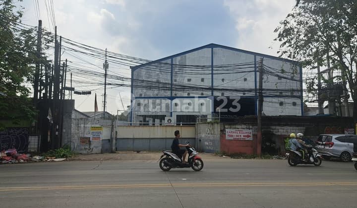 Gudang di Pinggir Jalan Raya Serang Cikupa Tangerang