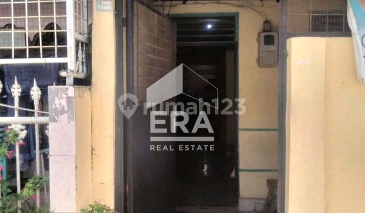 RUMAH KOS 8 KMR DI MEDAN PETISAH DEKAT CARREFORE, UNPRI & ROYAL PRIMA