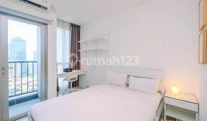 rent a luxurious 1-bedroom studio apartment in South Jakarta, The Newton1 Ciputra World 2 Kuningan
