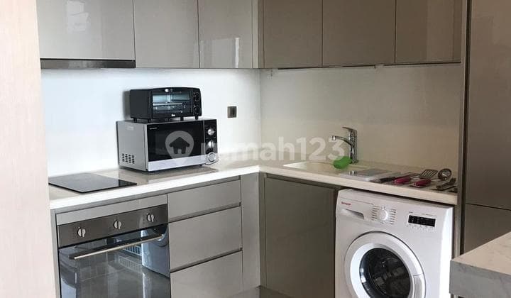 dijual dan disewakan unit district8 apartemen scbd bagus di jakarta selatan