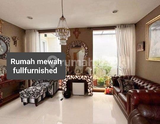 Rumah mewah 2 Lantai fullfurnished di Jl kencana indah pd indah