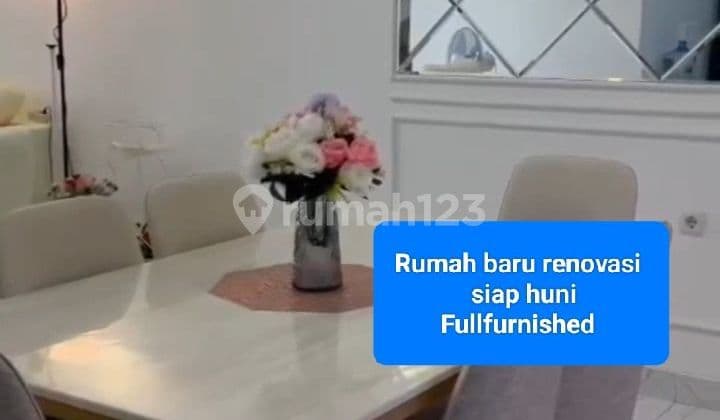 Rumah 3 Lantai Fullfurnished Siap Huni Sutera Flamboyan