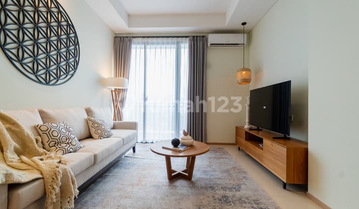 Luxurious Samara Suites 3-Bedroom Apartment, Gatot Subroto