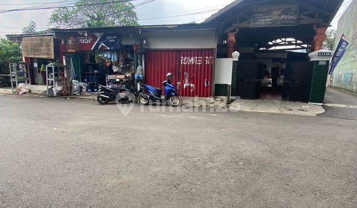 Rumah di Kawasan Cilandak, Jakarta Selatan