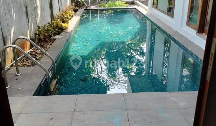 Rumah Siap Huni di Senopati, Jakarta Selatan