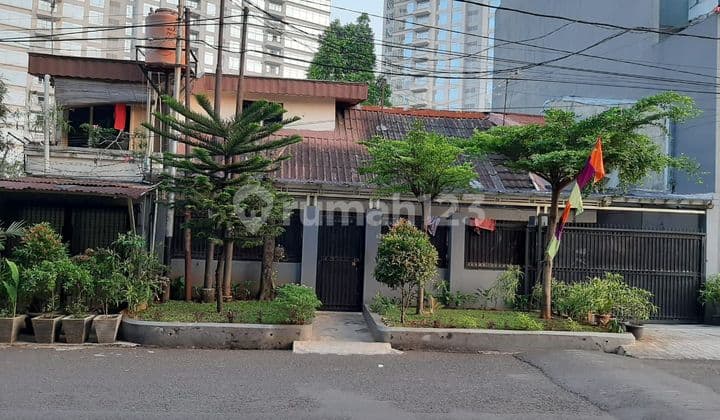 Strategic Residential House near Senayan in Kebayoran Baru, South Jakarta