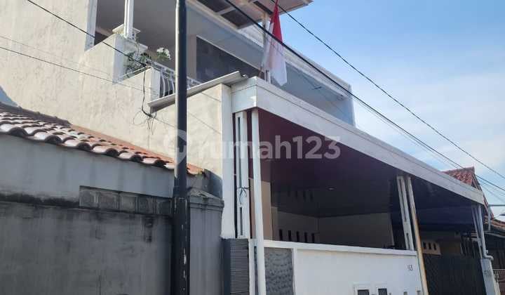 Rumah Siap Huni di Kawasan Gandul, Depok