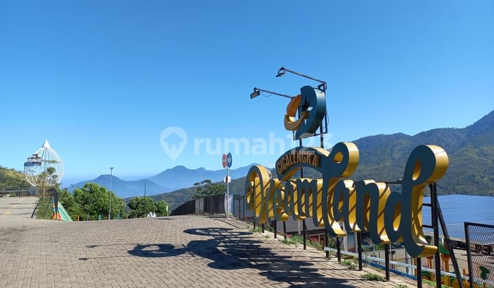 Tanah di Kawasan Area Wisata di Cicalengka, Bandung