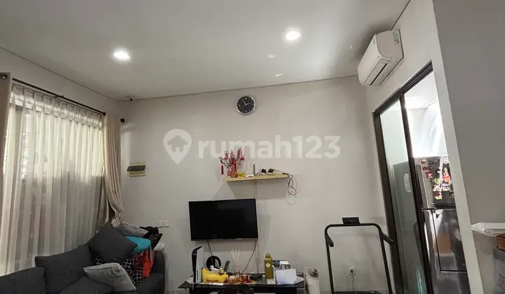 Rumah Nyaman di Dalam Cluster Precia di BSD City