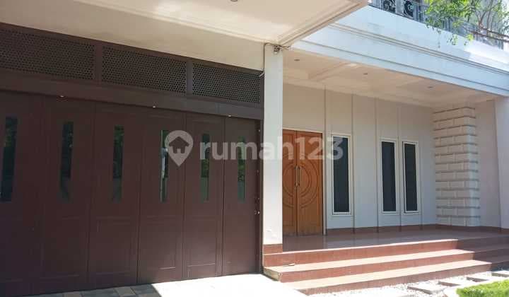 Rumah Siap Huni 2 Lantai Lokasi Strategis