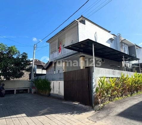 Rumah One Gate System 2 Lantai 2 Kamar Gatsu Barat Denbar