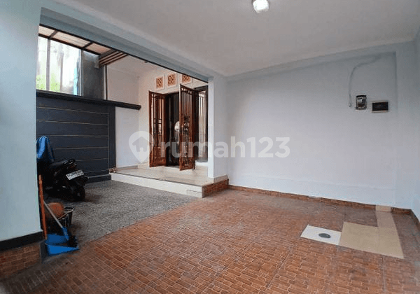 Min 2 Tahun Rumah 3 Kamar Tukad Balian Renon Denpasar Selatan