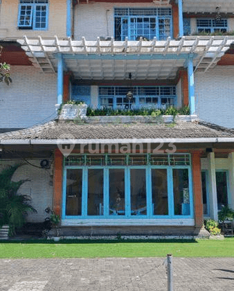 Boutique Hotel 22 Kamar Dewi Sartika Kuta Badung