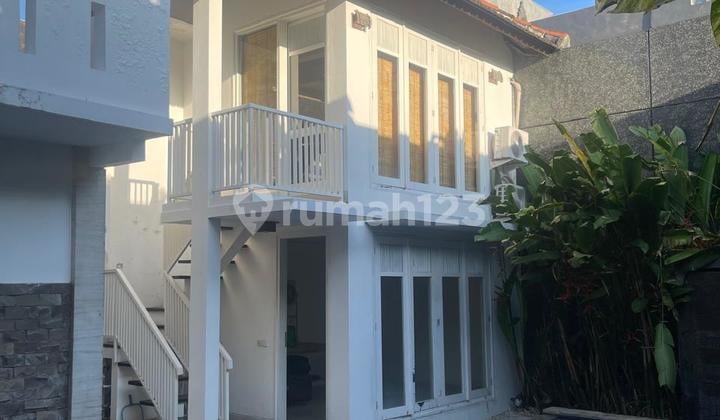 Villa Eksklusif Hadap Utara 5 Kamar Tukad Batanghari Panjer Denpasar