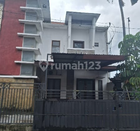 Min 2 Years, 2-Storey House with 3 Rooms, Padangsambian