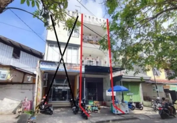 Ready-to-Occupy Townhouse Facing East 4 Stories Kuta Badung