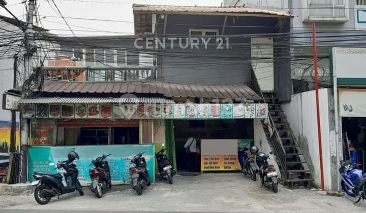 For Sale: Commercial House in Strategic Location, North Gandaria, South Jakarta