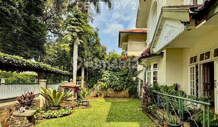 Dijual Rumah Dekat Senopati Jakarta Selatan