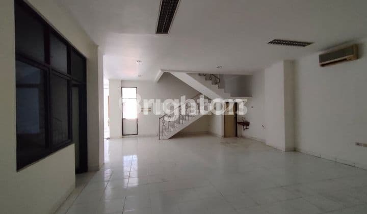 Rumah Mewah 3 Lantai Di Grogol, Dekat Trisakti - 7kt/7km