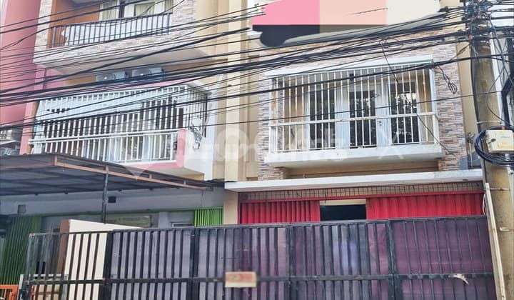 Ruko Gading Elok Raya Utara Kelapa Gading, Jakarta Utara