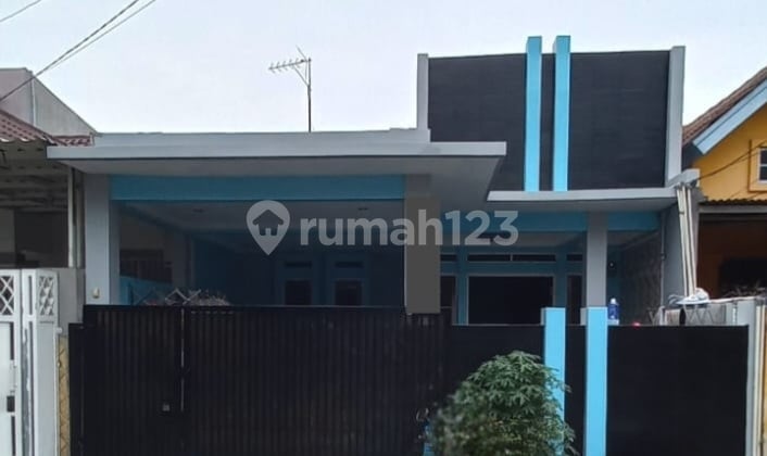 Runah Siap Huni baru renov di Taman Royal 3, Pinggir Jalan Raya Benteng Betawi