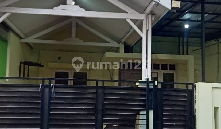 Rumah siap huni di Cluster Taman Royal 3, Cipondoh, Tangerang