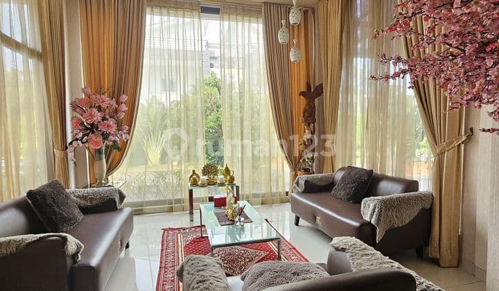 Rumah Semi Furnished di Navapark Bsd Cluster Lakewood, Tangerang